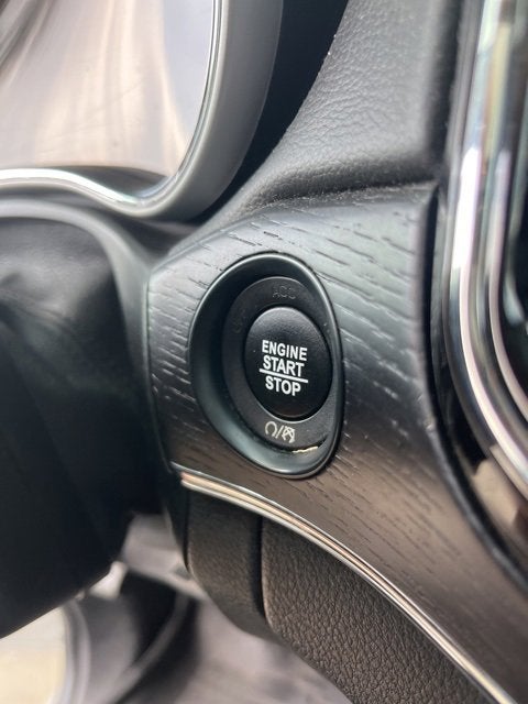 2019 Jeep Grand Cherokee Summit