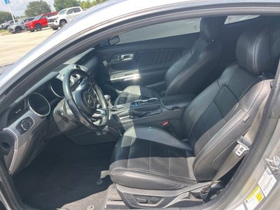 2021 Ford Mustang EcoBoost