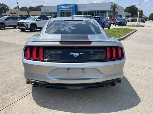2021 Ford Mustang EcoBoost
