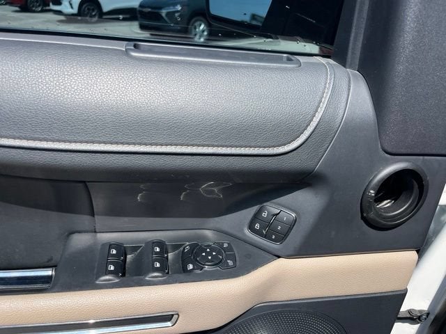 2023 Ford Expedition XLT