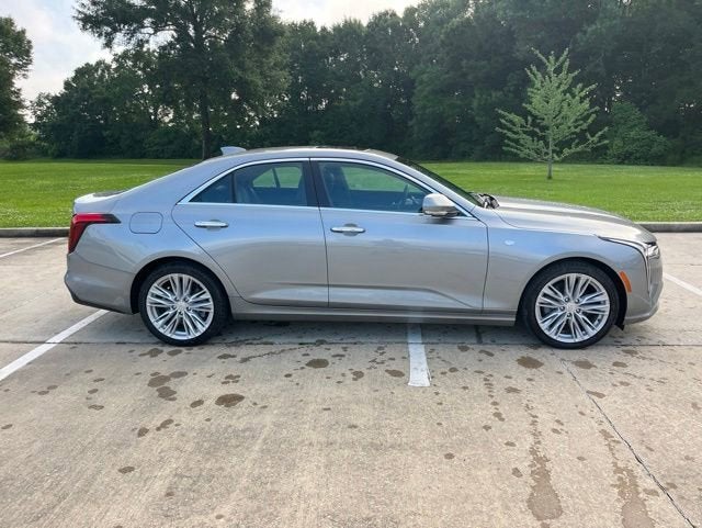 2026 Cadillac CT4 Premium Luxury