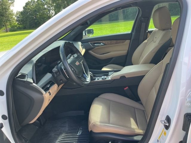 2025 Cadillac CT5 Premium Luxury
