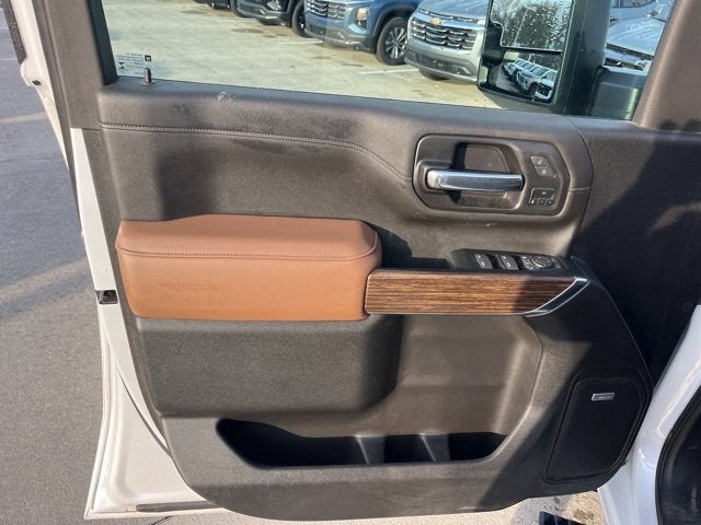 2022 Chevrolet Silverado 3500 HD High Country DRW