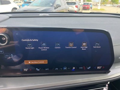 2024 Chevrolet Traverse LS