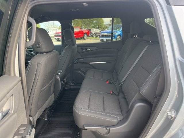 2024 Chevrolet Traverse LS