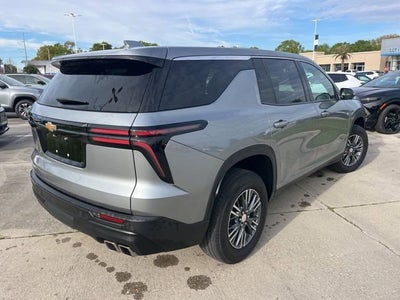 2024 Chevrolet Traverse LS