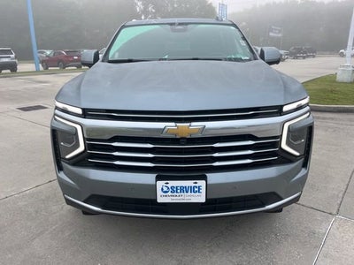 2025 Chevrolet Suburban LT