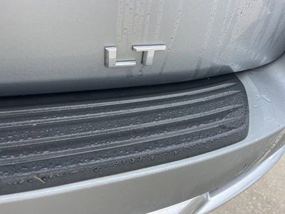 2025 Chevrolet Suburban LT