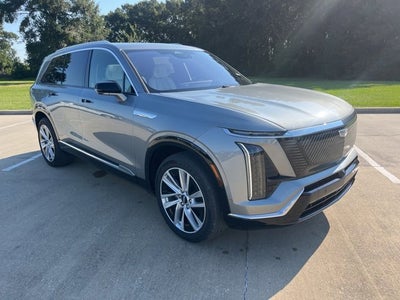 2026 Cadillac VISTIQ Luxury