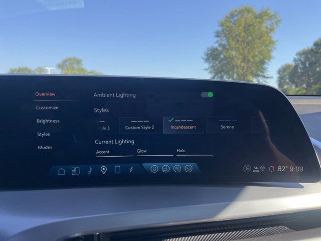 2026 Cadillac VISTIQ Luxury