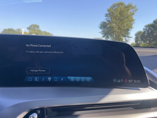 2026 Cadillac VISTIQ Luxury