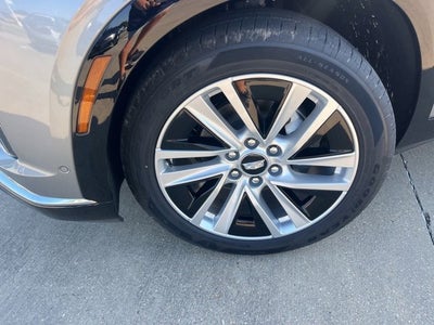 2026 Cadillac VISTIQ Luxury