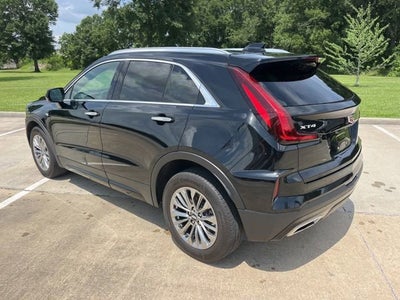 2025 Cadillac XT4 Premium Luxury
