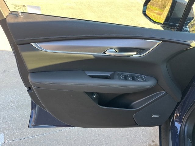 2025 Cadillac XT5 Luxury