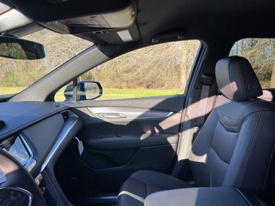 2025 Cadillac XT5 Luxury