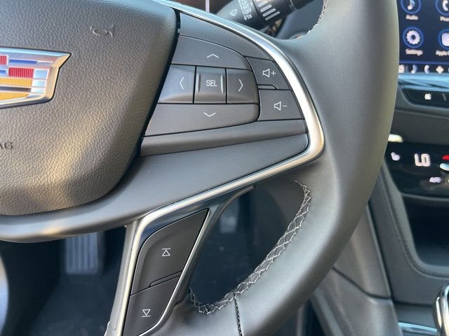 2025 Cadillac XT5 Luxury