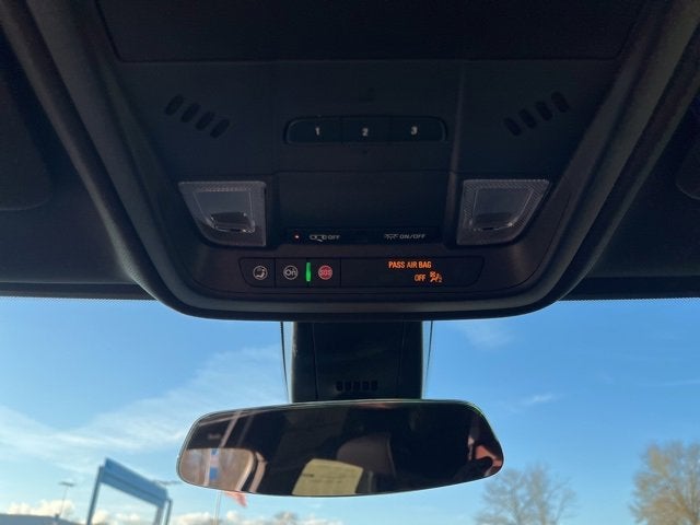 2025 Cadillac XT5 Luxury