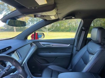 2021 Cadillac XT5 Luxury