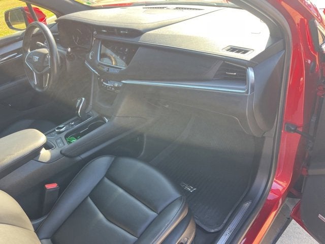 2021 Cadillac XT5 Luxury