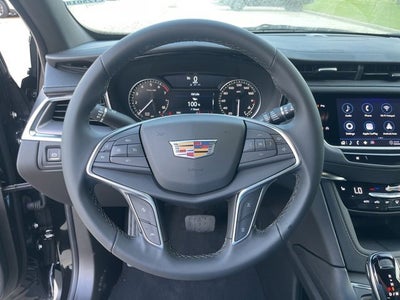 2025 Cadillac XT5 Luxury