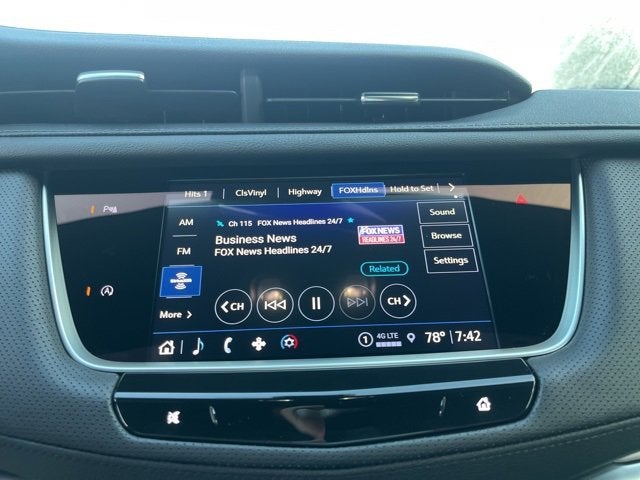 2025 Cadillac XT5 Luxury