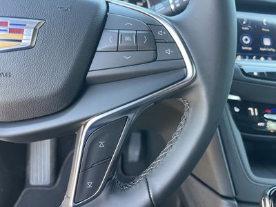 2026 Cadillac XT5 Luxury