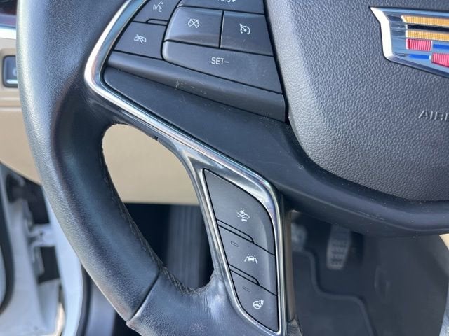 2019 Cadillac XT5 Luxury FWD