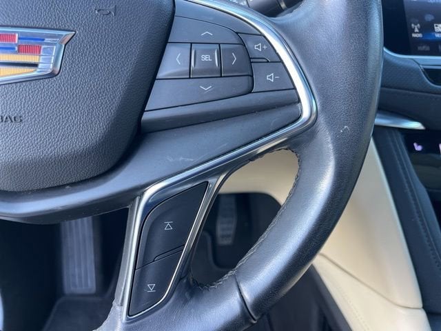 2019 Cadillac XT5 Luxury FWD