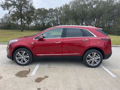 2026 Cadillac XT5 Premium Luxury