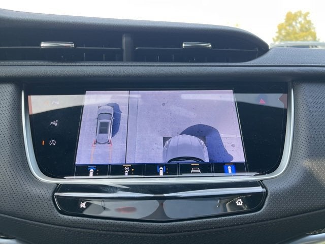 2025 Cadillac XT5 Sport