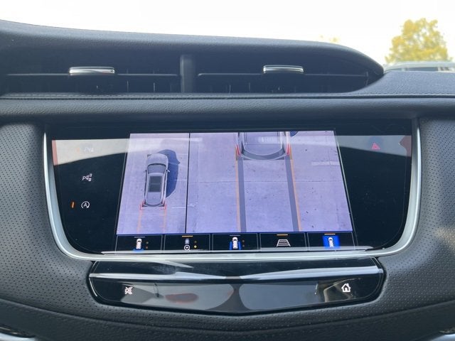 2025 Cadillac XT5 Sport