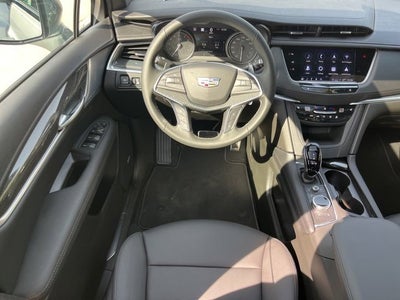 2025 Cadillac XT5 Sport