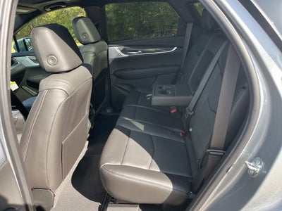 2025 Cadillac XT5 Sport