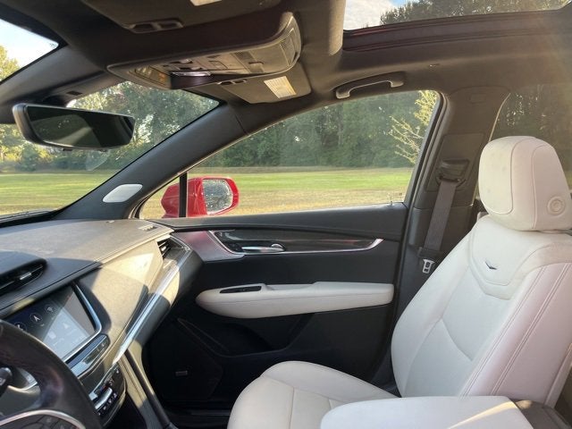 2020 Cadillac XT5 Sport