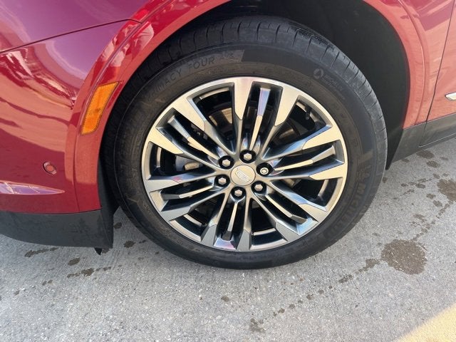 2020 Cadillac XT5 Sport