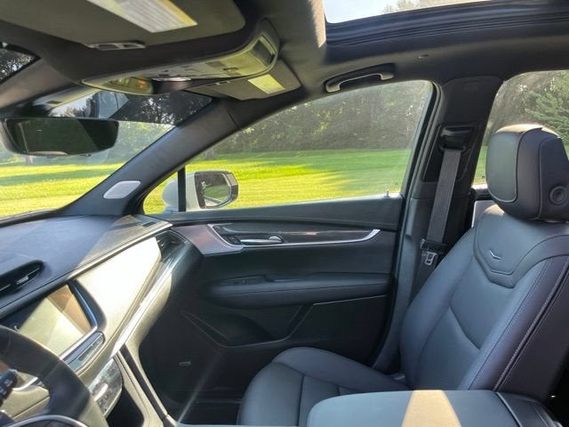2025 Cadillac XT5 Sport
