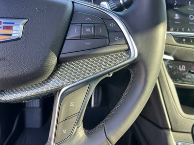2025 Cadillac XT5 Sport