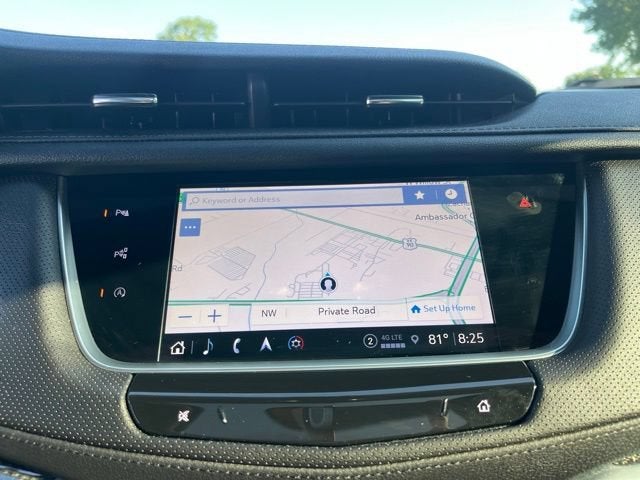2025 Cadillac XT5 Sport