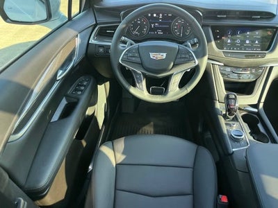 2025 Cadillac XT5 Sport