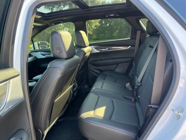 2025 Cadillac XT5 Sport