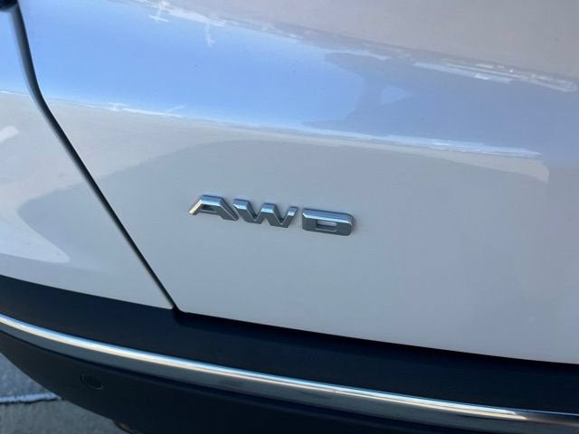 2025 Cadillac XT5 Sport