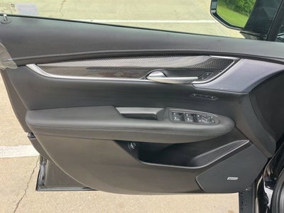 2026 Cadillac XT5 Sport