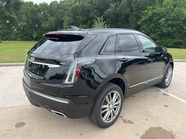 2026 Cadillac XT5 Sport