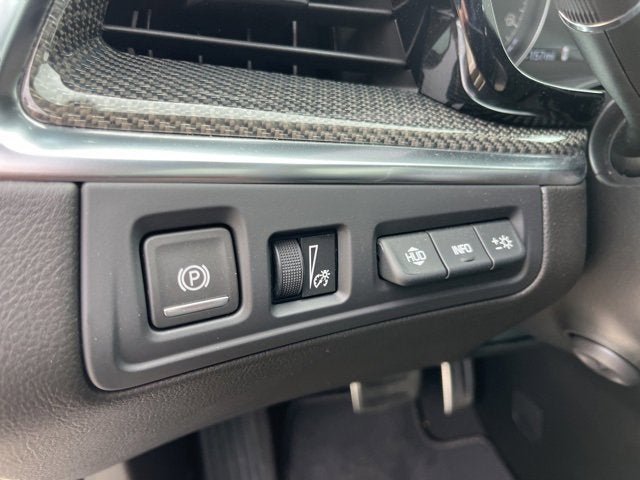 2026 Cadillac XT5 Sport