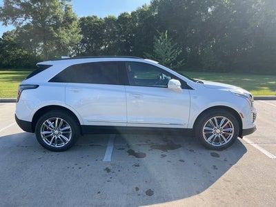 2026 Cadillac XT5 Sport