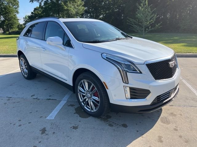 2026 Cadillac XT5 Sport