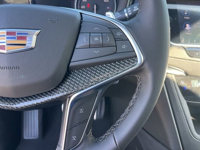 2026 Cadillac XT5 Sport