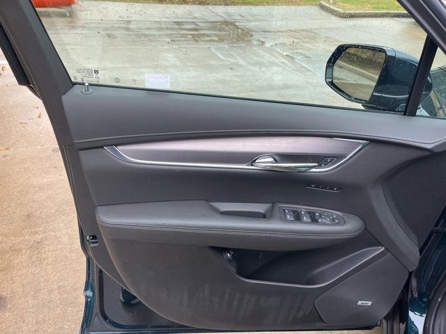 2025 Cadillac XT6 Luxury