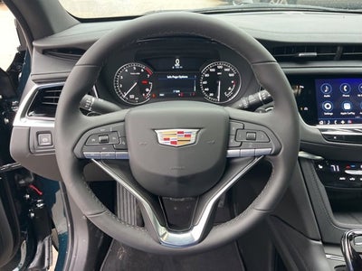 2025 Cadillac XT6 Luxury