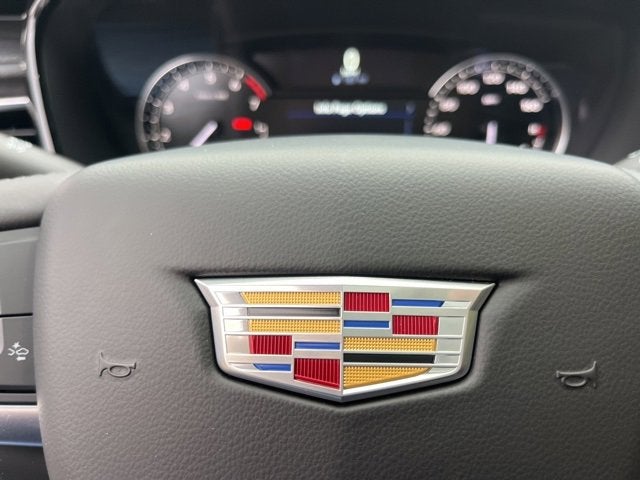 2025 Cadillac XT6 Luxury